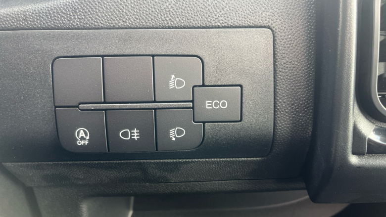 Peugeot Boxer 3500 L2 Diesel 2.2 BlueHDi 140 H1 Van Professional